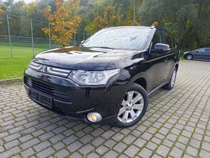 Mitsubishi Outlander III 2.2 DI-D 4WD Automatik Instyle 2013