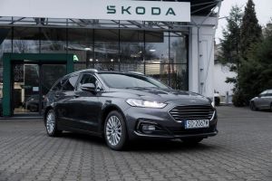 Ford Mondeo Mk5 2.0 Hybrid Executive 2021