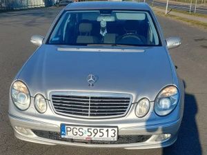 Mercedes-Benz E W211 2004