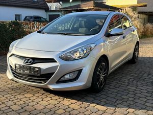 Hyundai i30 II 1.4 Advantage 2013