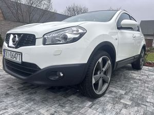Nissan Qashqai I 2.0 dCi 4 x 4 DPF tekna 2011