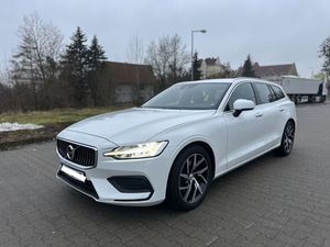 Volvo V60 II T4 Geartronic Momentum Pro 2020