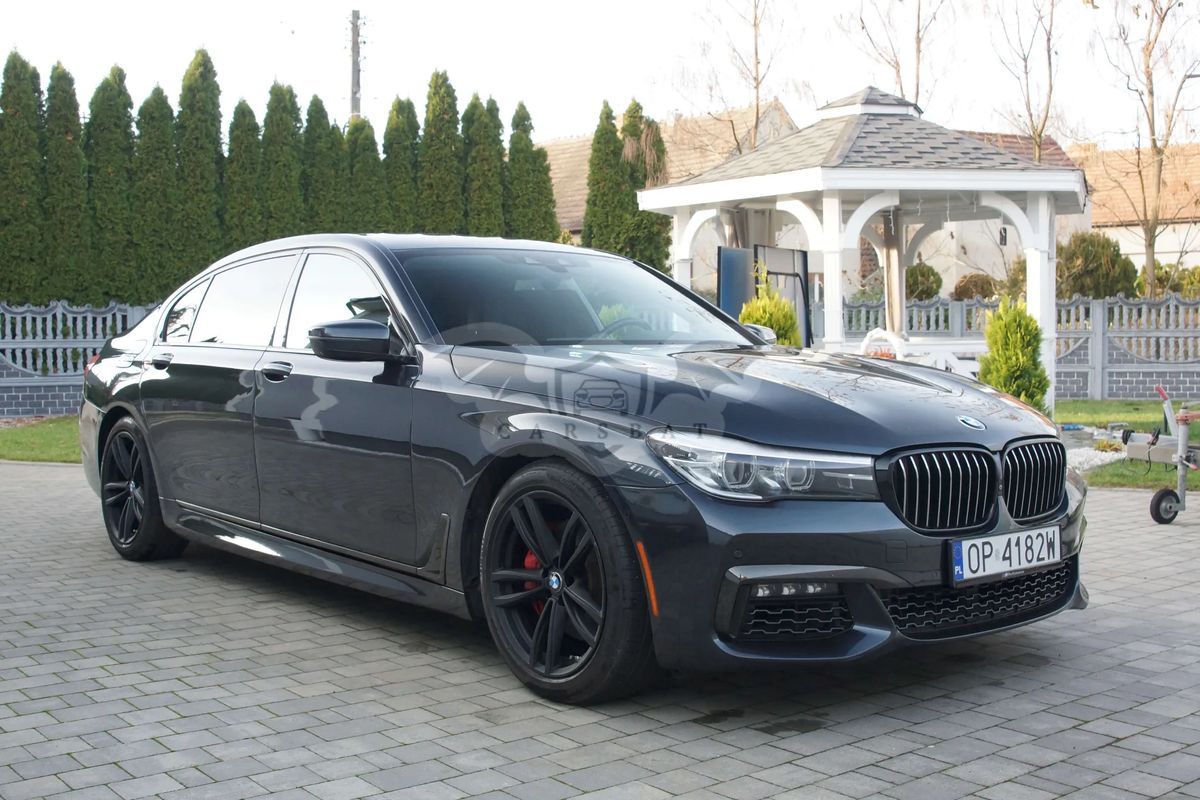 BMW 7 Series G11/12 740Li xDrive 2019