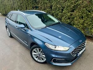 Ford Mondeo Mk5 2.0 Hybrid Vignale 2020