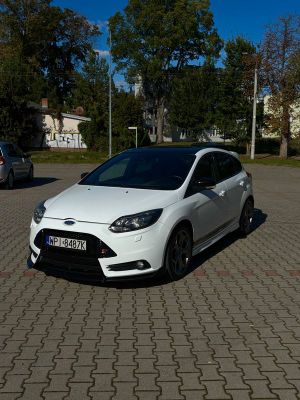 Ford Focus Mk3 2.0 EcoBoost ST 2013