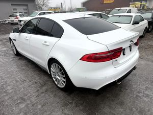 Jaguar XE S 2016