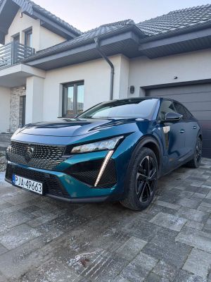 Peugeot 408 1.6 Plug-In Hybrid 180 Allure EAT8 2023