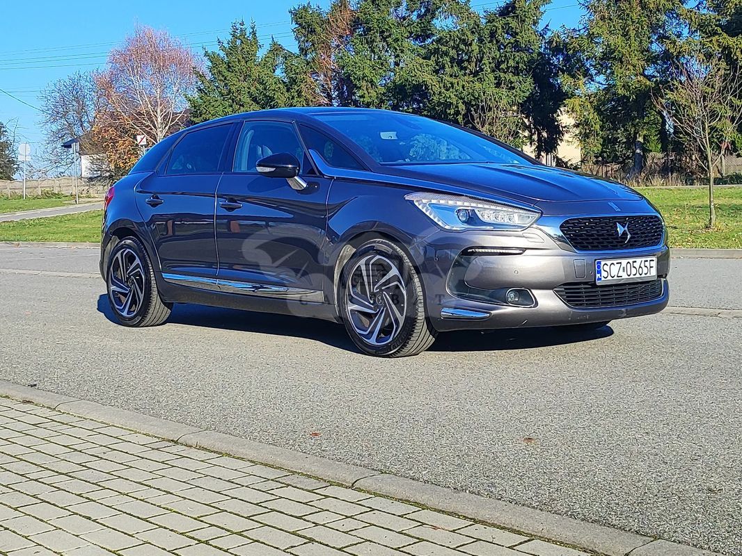 DS DS5 2016