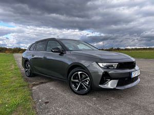 Opel Astra L 1.2 Turbo Start/Stop GS Line 2025