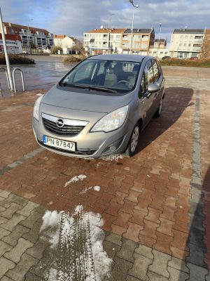 Opel Meriva II 1.4 Essentia 2010