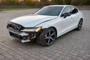 Volvo S60 III B5 B AWD R-Design 2024