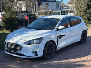 Ford Focus Mk4 1.0 EcoBoost Start-Stopp-System COOL&CONNECT 2019