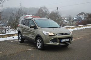 Ford Kuga II 2.0 TDCi 2x4 Titanium 2013