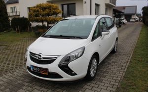 Opel Zafira C 2016