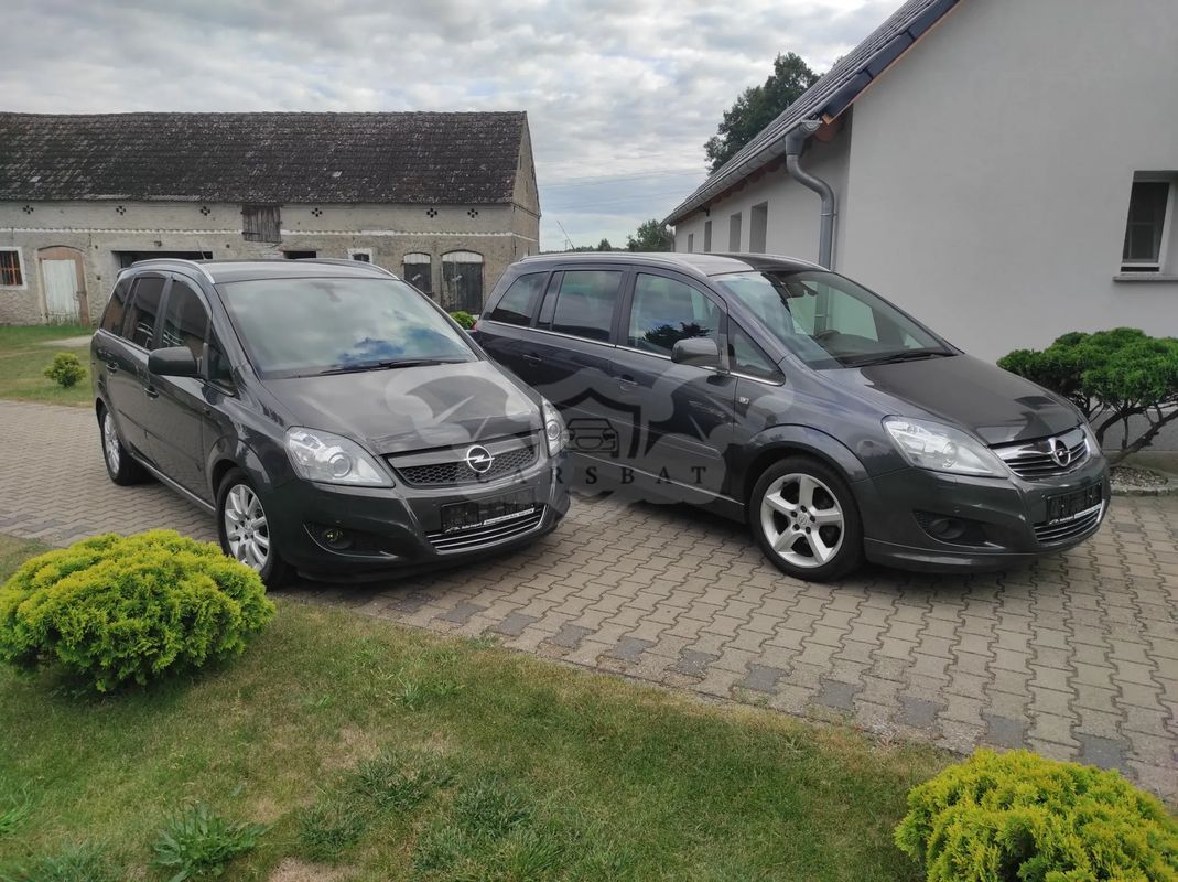 Opel Zafira B 1.8 Cosmo 2012