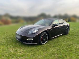 Porsche Panamera Turbo 2011