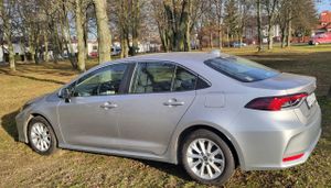 Toyota Corolla Seria E21 2022