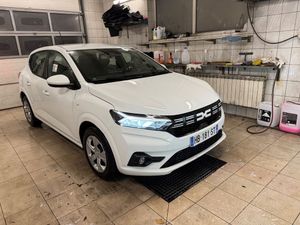 Dacia Sandero III 1.0 SCe Essential 2025