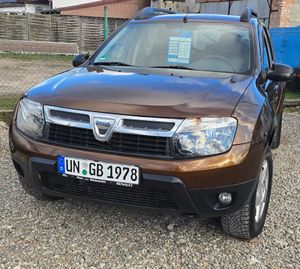 Dacia Duster I 1.6 16V 4x4 Prestige 2013