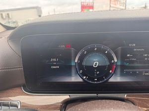 Mercedes-Benz E W212/W207 220 d 4-Matic Business Edition 9G-TRONIC 2017