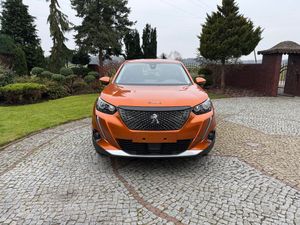 Peugeot 2008 II PureTech 130 EAT8 Active 2020