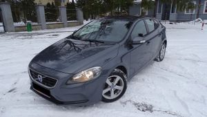 Volvo V40 II D2 2014
