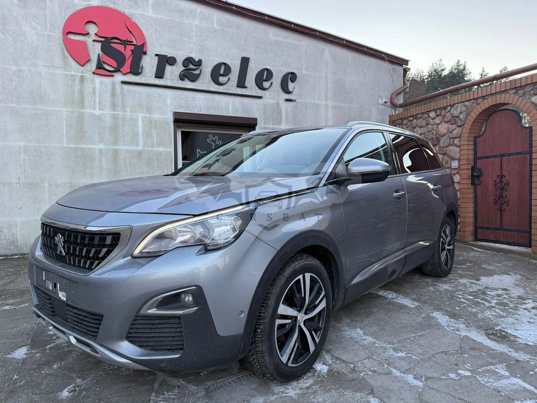 Peugeot 5008 II BlueHDI 120 EAT6 Stop & Start Active 2017