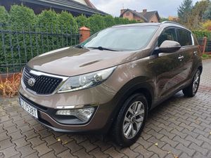 Kia Sportage III 2.0 CRDI 4WD Automatik Fifa World Cup Edition 2015