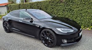 Tesla Model S 2019