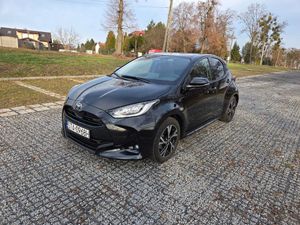 Toyota Yaris IV 1.5 VVT-i Y20 Team Deutschland 2025