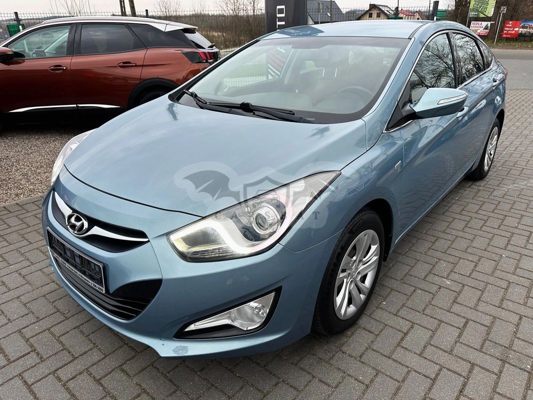 Hyundai i40 1.6 GDI Classic Plus 2013