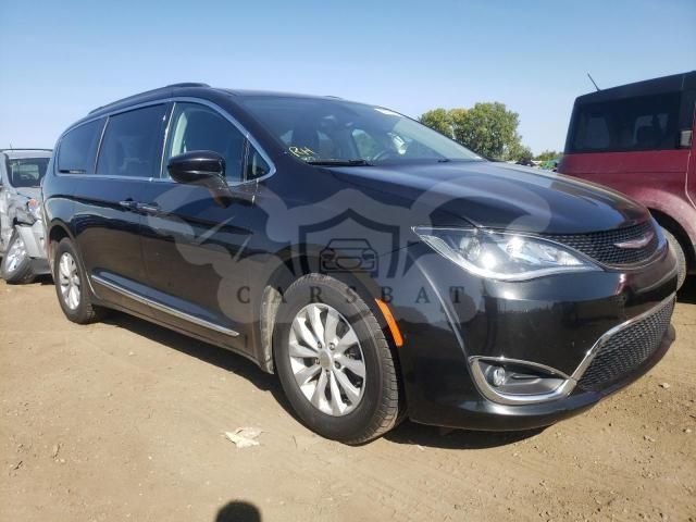 Chrysler Pacifica 2017