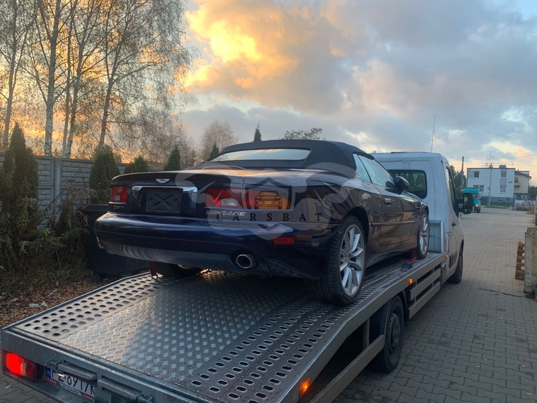 Aston Martin DB7 2001