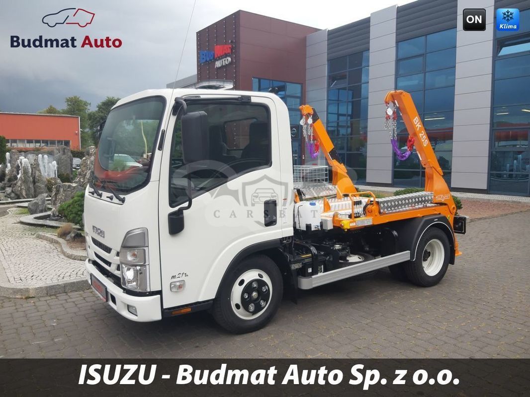Isuzu M21 2023