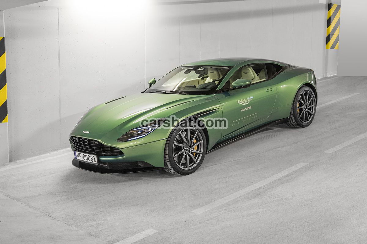 Aston Martin DB11 V8 2022