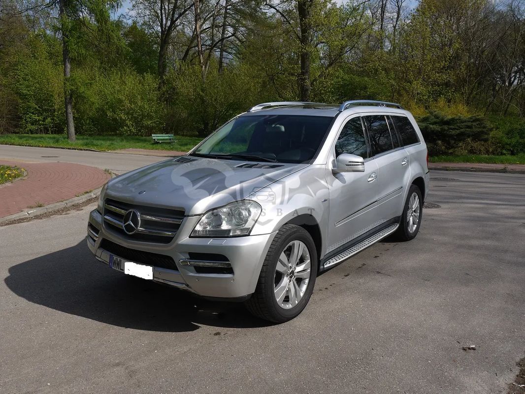 Mercedes-Benz GL X164 350 CDI BlueEff 2011
