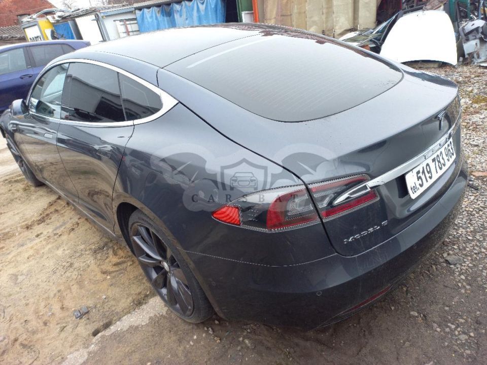 Tesla Model S Long Range Plus 2018
