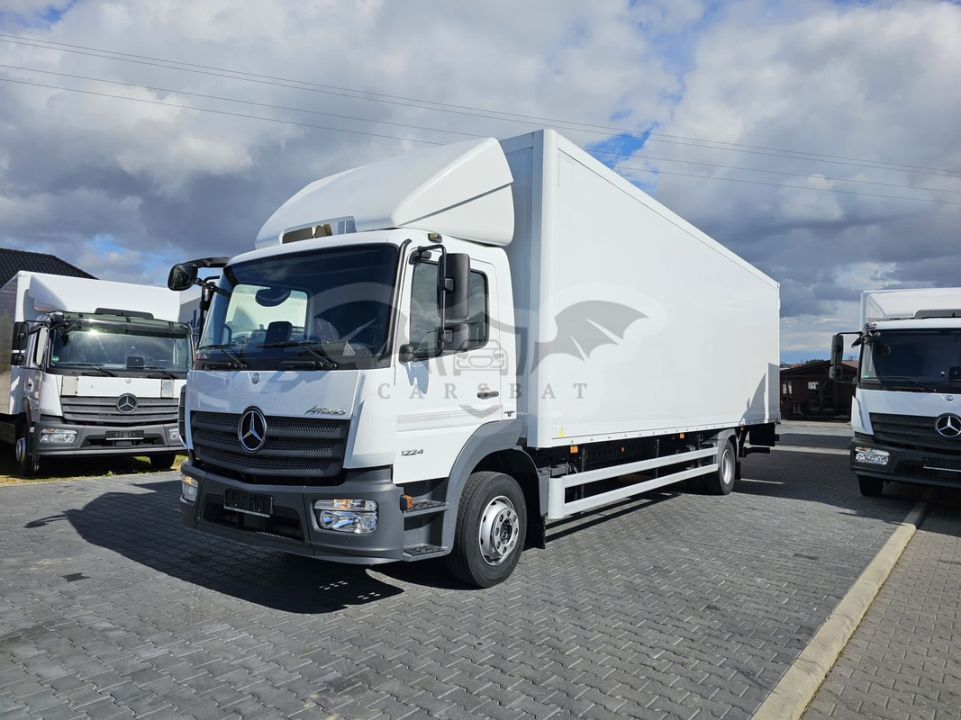 Mercedes-Benz Atego 2015
