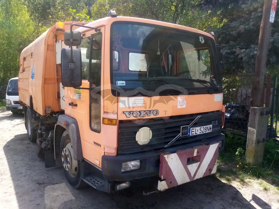 Volvo FL 1998