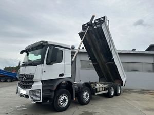 Mercedes-Benz Arocs 2015
