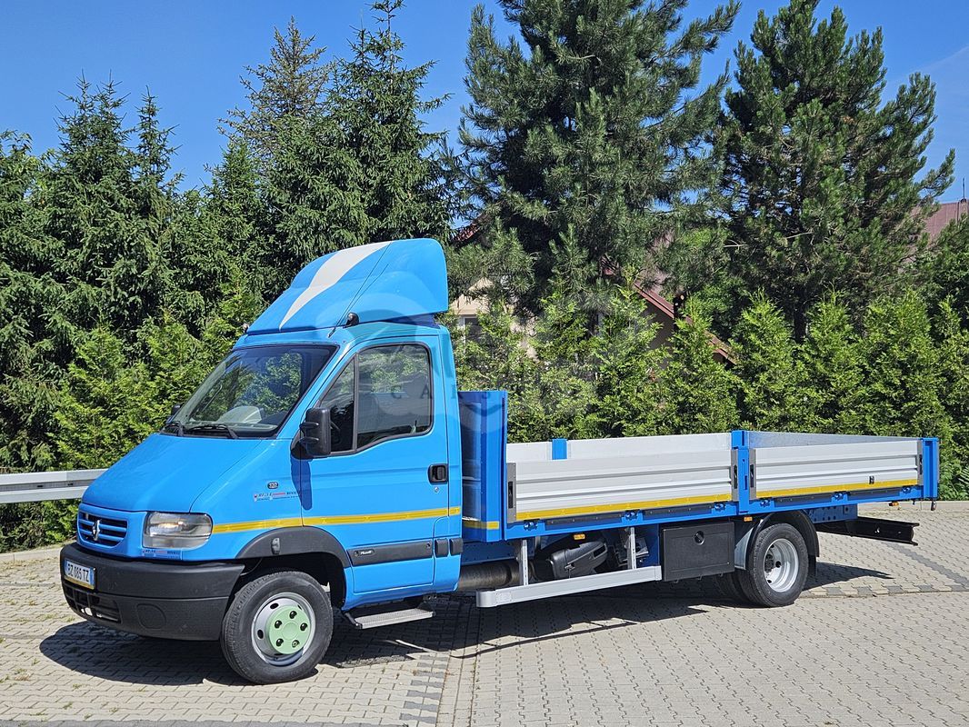 Renault Mascott 2004