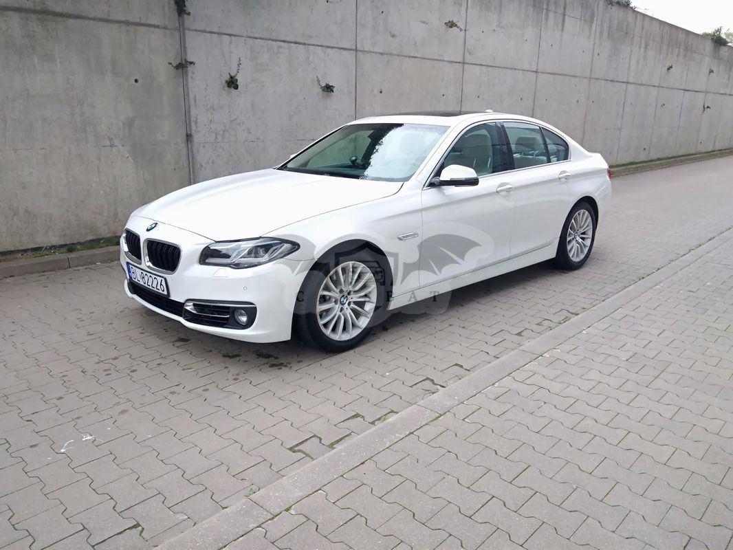 BMW 5 Series F10/F11 528i xDrive 2016