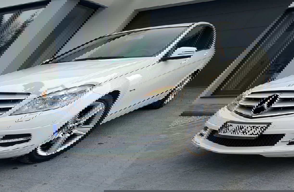Mercedes-Benz C W204 250 CGI Automatik BlueEFFICIENCY Avantgarde 2009
