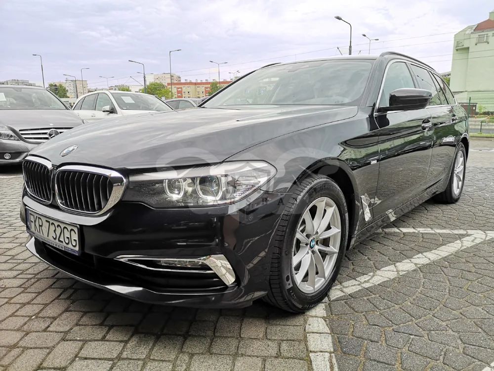 BMW 5 Series G30/G31 520d Touring Luxury Line 2017