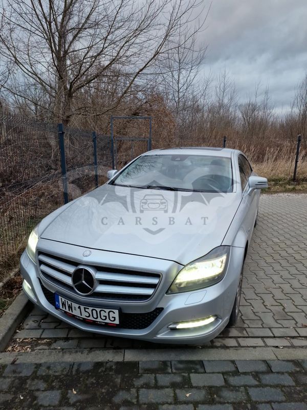 Mercedes-Benz CLS C218 350 CDI DPF 4Matic BlueEFFICIENCY 7G-TRONIC 2012