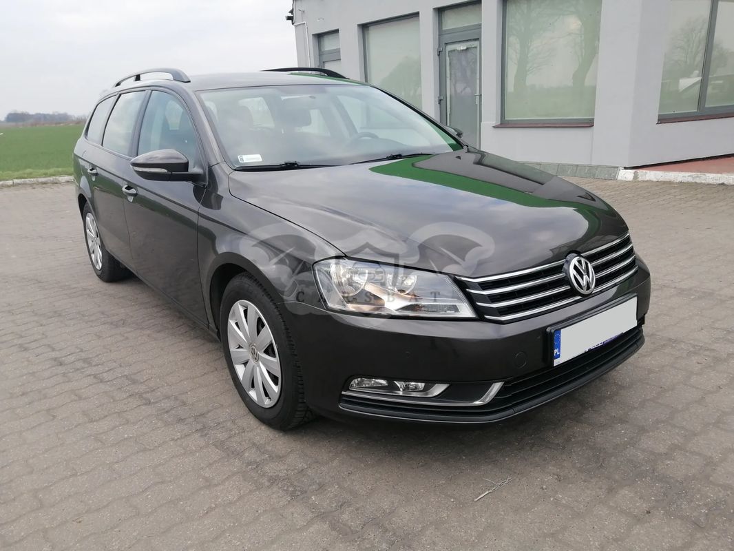 Volkswagen Passat B7 Variant 2.0 TDI BlueMotion Technology Highline 2013