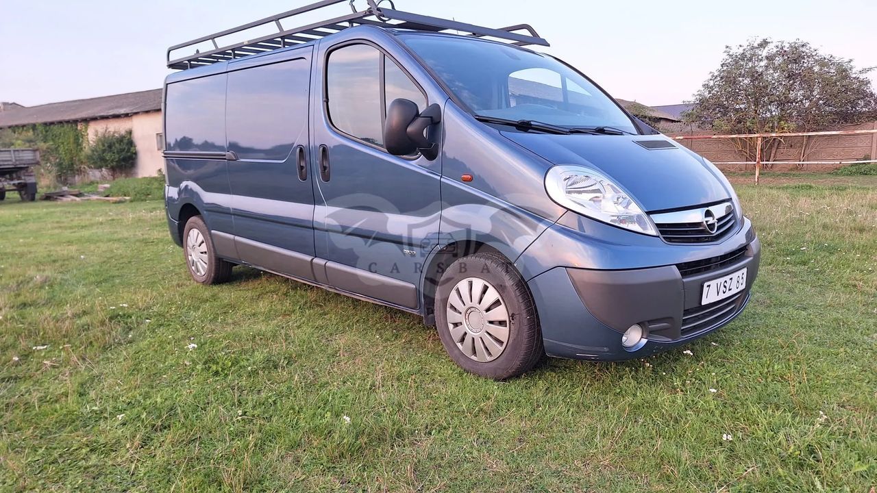 Opel Vivaro 2012