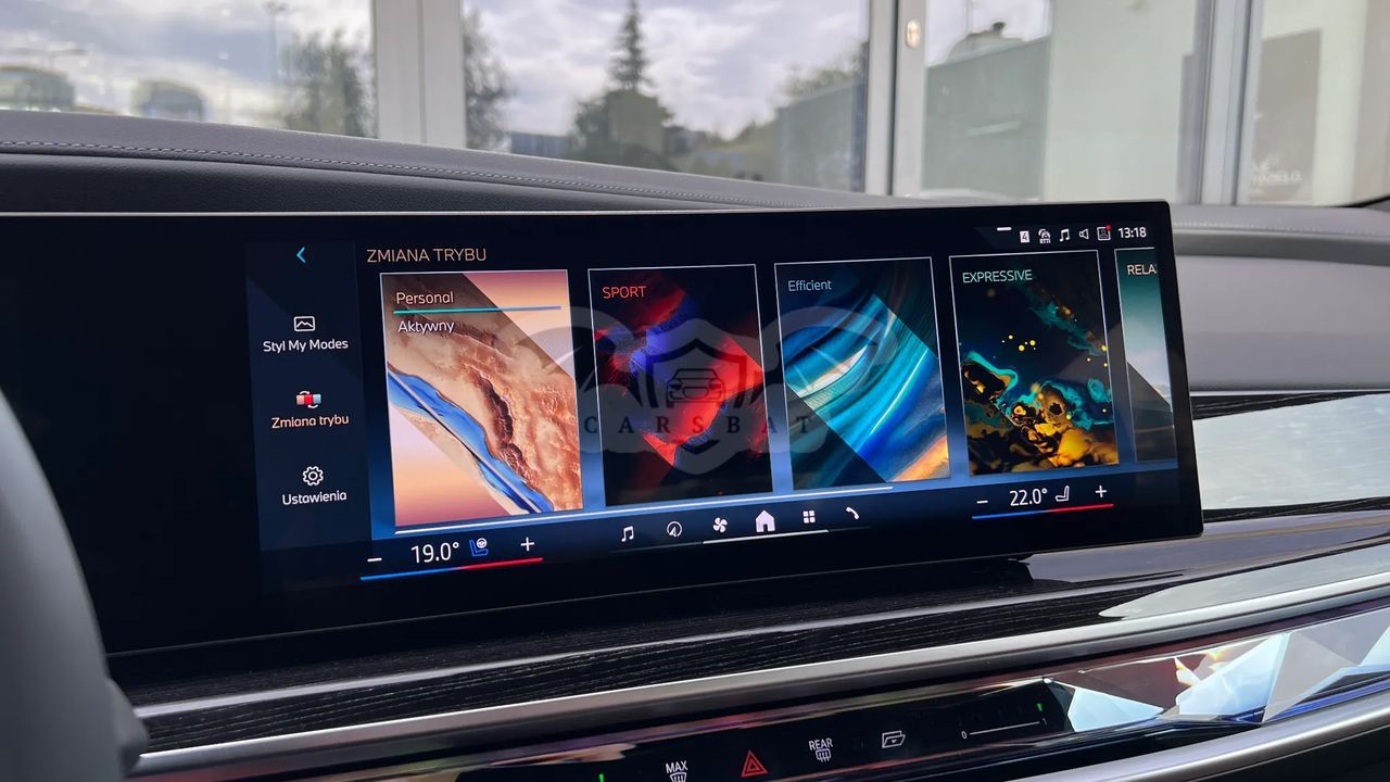 BMW 7 Series G70 2023