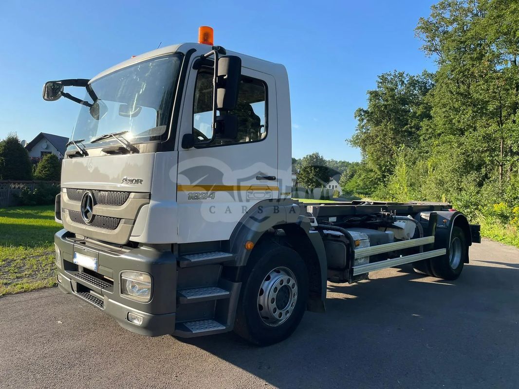Mercedes-Benz Axor 2012