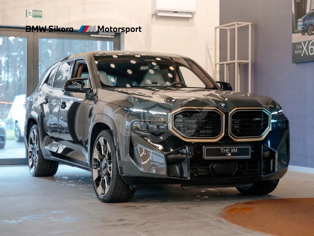 BMW XM 2023